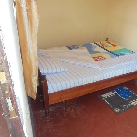 Gloria Motel Cyangugu Kültér fotó