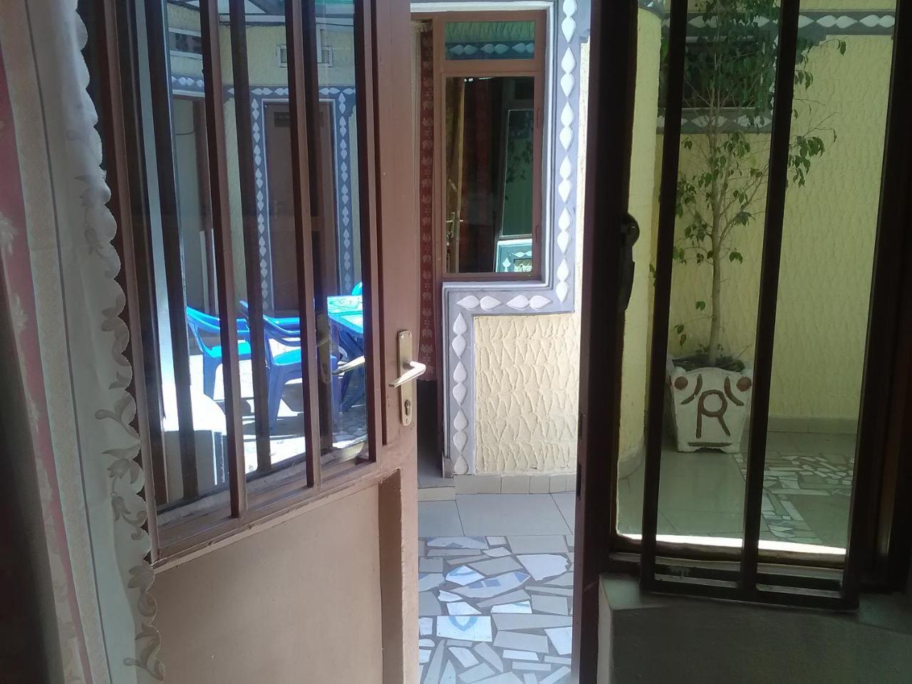 Gloria Motel Cyangugu Kültér fotó